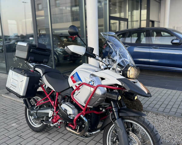 Белый БМВ R 1200GS, объемом двигателя 1.17 л и пробегом 10 тыс. км за 11500 $, фото 1 на Automoto.ua