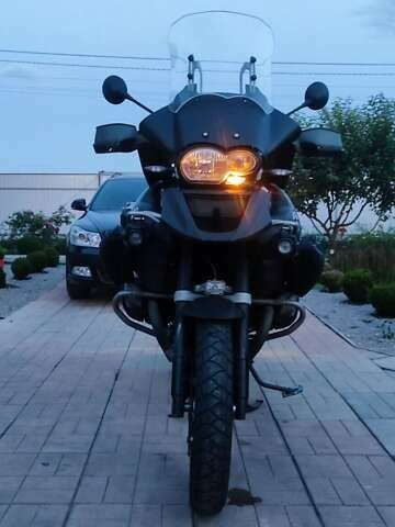 Черный БМВ R 1200GS, объемом двигателя 1.17 л и пробегом 87 тыс. км за 9100 $, фото 1 на Automoto.ua