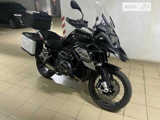 Черный БМВ R 1200GS, объемом двигателя 1 л и пробегом 16 тыс. км за 6750 $, фото 1 на Automoto.ua