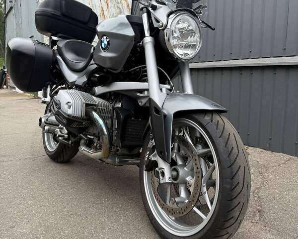 Серый БМВ R 1200R, объемом двигателя 1.17 л и пробегом 43 тыс. км за 8888 $, фото 1 на Automoto.ua