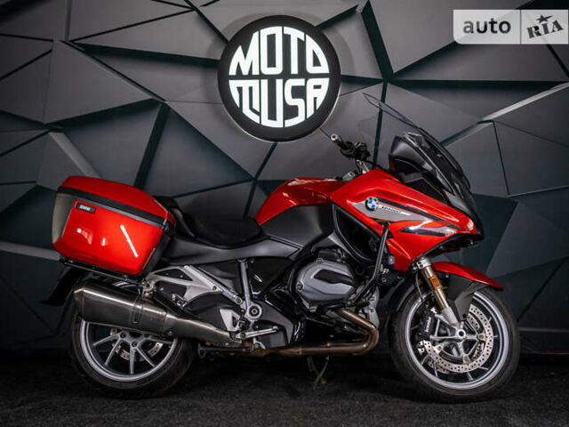 Оранжевый БМВ R 1200RT, объемом двигателя 1.2 л и пробегом 44 тыс. км за 13600 $, фото 1 на Automoto.ua