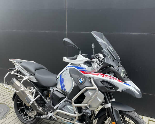 Білий БМВ R 1250GS, об'ємом двигуна 1.2 л та пробігом 20 тис. км за 19999 $, фото 1 на Automoto.ua