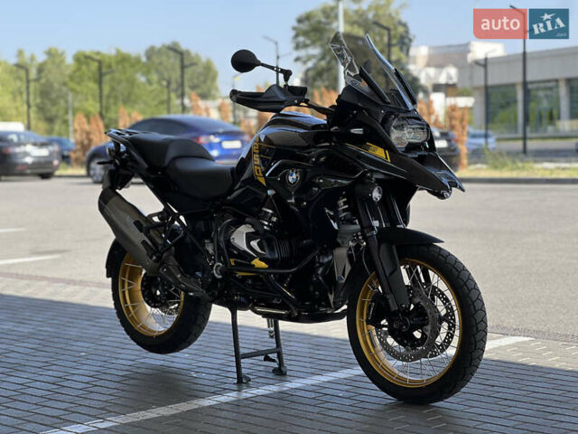 Черный БМВ R 1250GS, объемом двигателя 1.25 л и пробегом 8 тыс. км за 20800 $, фото 1 на Automoto.ua