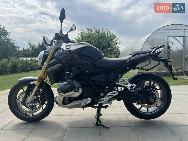 Черный БМВ R 1250R, объемом двигателя 1.25 л и пробегом 7 тыс. км за 18000 $, фото 1 на Automoto.ua