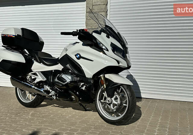 Белый БМВ R 1250RT, объемом двигателя 1.25 л и пробегом 72 тыс. км за 16500 $, фото 1 на Automoto.ua