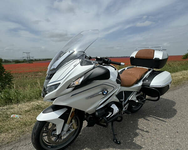 Білий БМВ R 1250RT, об'ємом двигуна 1.25 л та пробігом 8 тис. км за 28000 $, фото 1 на Automoto.ua