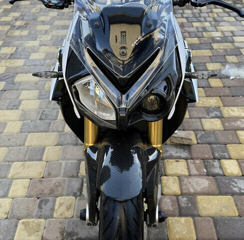 Белый БМВ S 1000R, объемом двигателя 1 л и пробегом 19 тыс. км за 13900 $, фото 1 на Automoto.ua