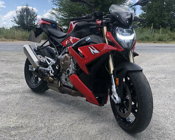 Червоний БМВ S 1000R, об'ємом двигуна 1 л та пробігом 12 тис. км за 19300 $, фото 1 на Automoto.ua