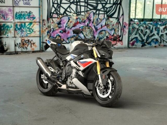 купити нове авто БМВ S 1000R 2026 року від офіційного дилера АВТ Бавария Киев Вацлава Гавела БМВ фото