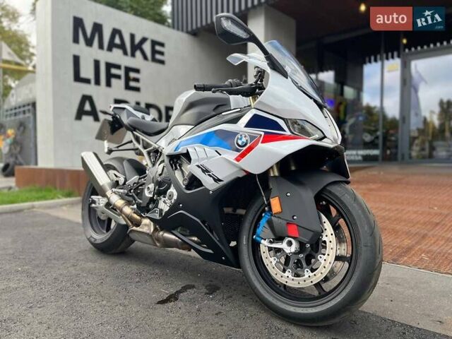 Білий БМВ S 1000RR, об'ємом двигуна 1 л та пробігом 1 тис. км за 29722 $, фото 1 на Automoto.ua