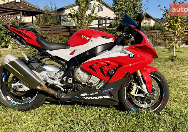 Красный БМВ S 1000RR, объемом двигателя 1 л и пробегом 26 тыс. км за 15200 $, фото 1 на Automoto.ua