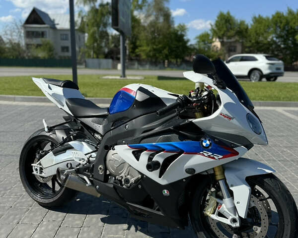 БМВ S 1000RR, объемом двигателя 1 л и пробегом 29 тыс. км за 13000 $, фото 1 на Automoto.ua