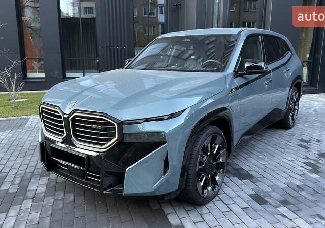 Зеленый БМВ XM, объемом двигателя 4.39 л и пробегом 9 тыс. км за 173000 $, фото 1 на Automoto.ua