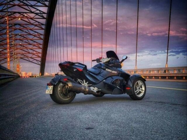 Чорний БРП Кан Ам, об'ємом двигуна 1 л та пробігом 14 тис. км за 9500 $, фото 1 на Automoto.ua