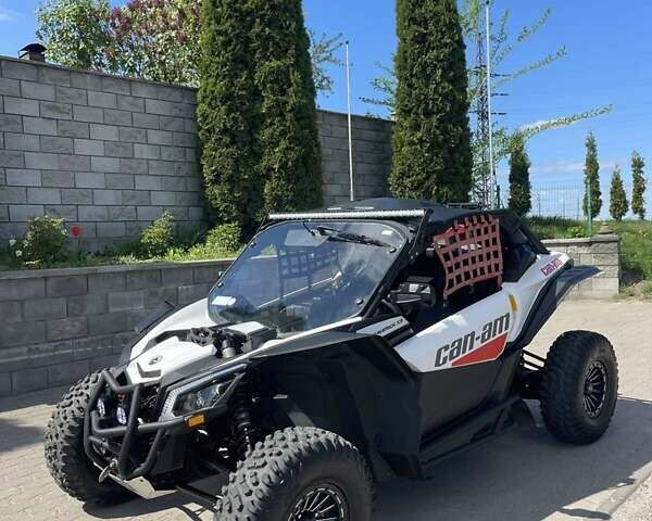 БРП Кан Ам, объемом двигателя 0.9 л и пробегом 3 тыс. км за 25300 $, фото 1 на Automoto.ua