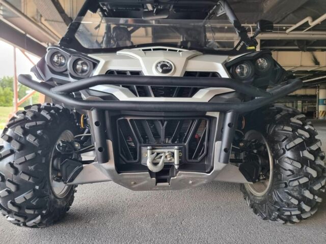 БРП Коммандер, объемом двигателя 1 л и пробегом 0 тыс. км за 15000 $, фото 1 на Automoto.ua