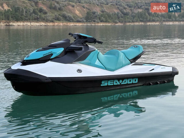 Синий БРП ГТИ, объемом двигателя 1.6 л и пробегом 100 тыс. км за 14700 $, фото 1 на Automoto.ua