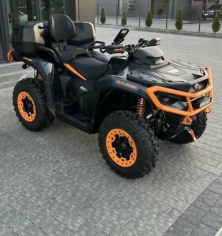 Помаранчевий БРП Аутлендер, об'ємом двигуна 1 л та пробігом 1 тис. км за 25837 $, фото 1 на Automoto.ua