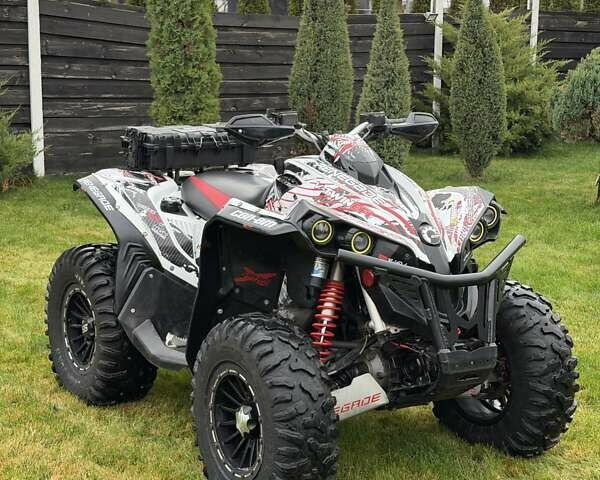 БРП Ренегаде, об'ємом двигуна 1 л та пробігом 10 тис. км за 8900 $, фото 1 на Automoto.ua