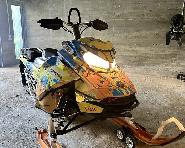 Сірий БРП Сумміт, об'ємом двигуна 0 л та пробігом 2 тис. км за 10000 $, фото 1 на Automoto.ua