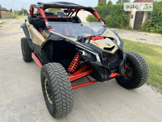 Оранжевый БРП Maverick X3, объемом двигателя 1 л и пробегом 5 тыс. км за 20000 $, фото 1 на Automoto.ua