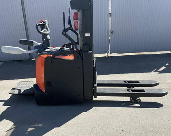 БТ Тойота СПЕ, объемом двигателя 0 л и пробегом 0 тыс. км за 8851 $, фото 1 на Automoto.ua