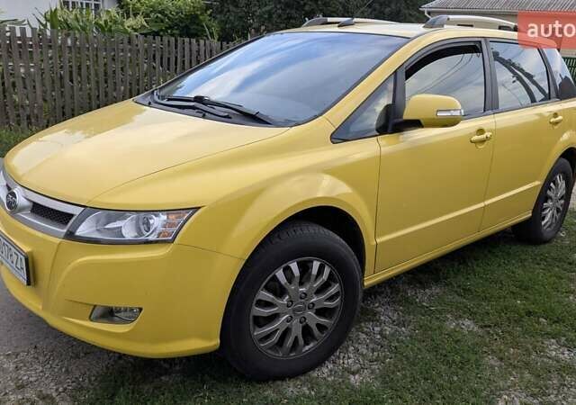 Желтый БИД E6, объемом двигателя 0 л и пробегом 15 тыс. км за 11500 $, фото 1 на Automoto.ua