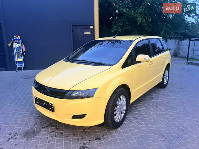Желтый БИД E6, объемом двигателя 0 л и пробегом 103 тыс. км за 8999 $, фото 1 на Automoto.ua