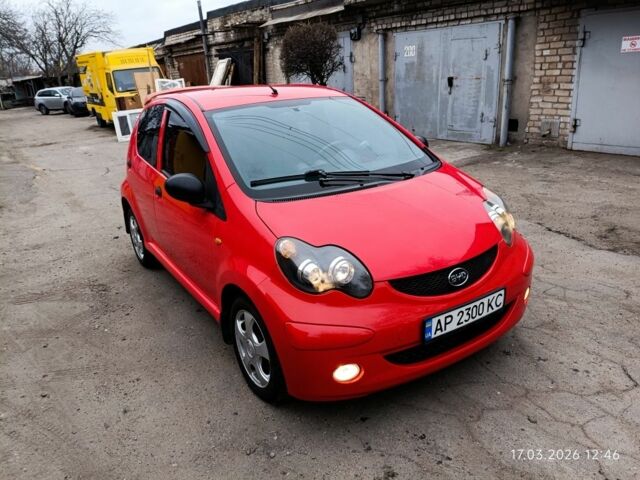 Красный БИД Ф0, объемом двигателя 1 л и пробегом 70 тыс. км за 4500 $, фото 1 на Automoto.ua