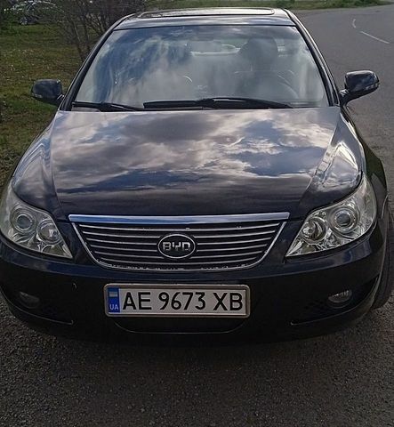 Черный БИД Ф6, объемом двигателя 1.99 л и пробегом 104 тыс. км за 3700 $, фото 1 на Automoto.ua