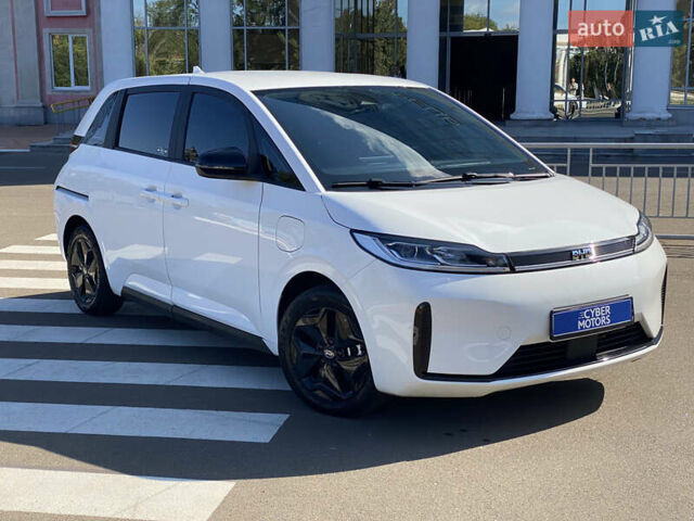 БИД D1 2023 в Одессе на Automoto.ua Белый БИД D1, объемом двигателя 0 л и пробегом 42 тыс. км за 17500 $, фото 1 на Automoto.ua