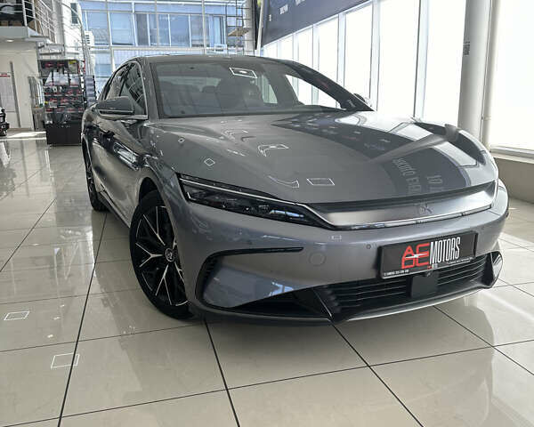 БИД Han, объемом двигателя 0 л и пробегом 9 тыс. км за 31900 $, фото 1 на Automoto.ua