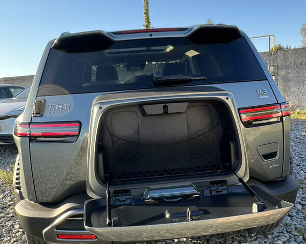 Зеленый БИД Leopard 3, объемом двигателя 0 л и пробегом 1 тыс. км за 28000 $, фото 1 на Automoto.ua