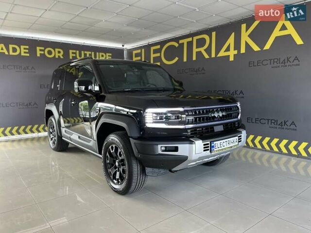 Черный БИД Leopard 5, объемом двигателя 1.5 л и пробегом 1 тыс. км за 61000 $, фото 1 на Automoto.ua