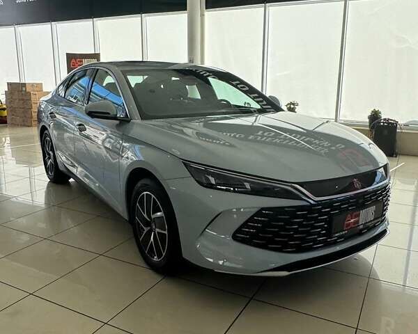 Серый БИД Qin L, объемом двигателя 0 л и пробегом 4 тыс. км за 26000 $, фото 1 на Automoto.ua