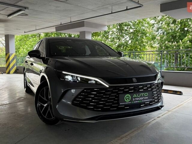 Сірий БІД Qin L, об'ємом двигуна 1.5 л та пробігом 5 тис. км за 24900 $, фото 1 на Automoto.ua