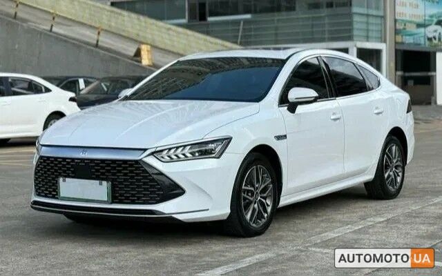 купить новое авто БИД Qin Plus 2023 года от официального дилера VinAVto БИД фото