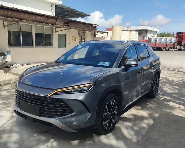 Серый БИД Song L, объемом двигателя 1.5 л и пробегом 2 тыс. км за 28500 $, фото 1 на Automoto.ua