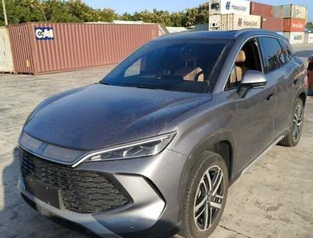 Серый БИД Song L, объемом двигателя 1.5 л и пробегом 9 тыс. км за 26500 $, фото 1 на Automoto.ua