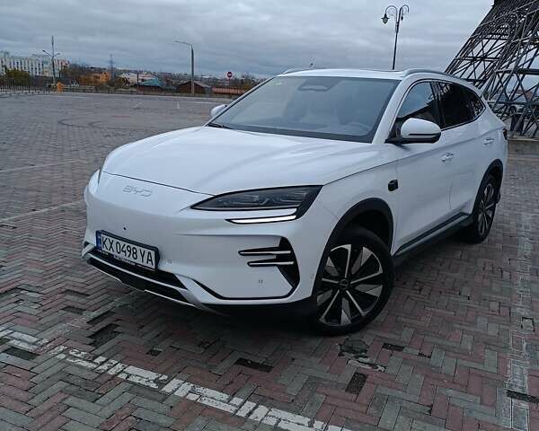 Белый БИД Song Plus, объемом двигателя 0 л и пробегом 1 тыс. км за 27000 $, фото 1 на Automoto.ua