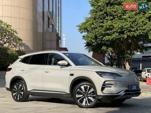 Бежевый БИД Song Plus, объемом двигателя 0 л и пробегом 3 тыс. км за 23700 $, фото 1 на Automoto.ua