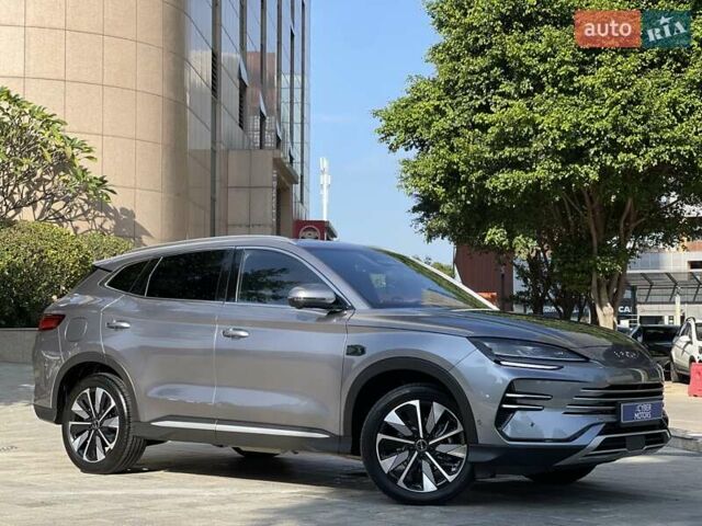 Серый БИД Song Plus, объемом двигателя 1.5 л и пробегом 11 тыс. км за 29900 $, фото 1 на Automoto.ua