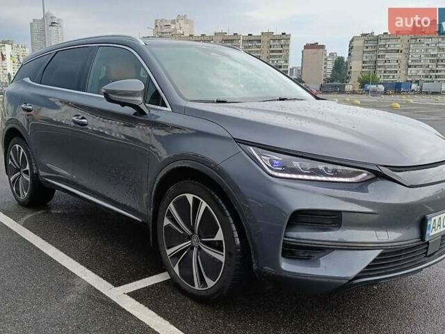 Серый БИД Tang, объемом двигателя 0 л и пробегом 85 тыс. км за 35000 $, фото 1 на Automoto.ua