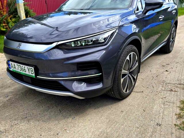 Серый БИД Tang, объемом двигателя 0 л и пробегом 33 тыс. км за 33000 $, фото 1 на Automoto.ua