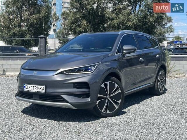 Серый БИД Tang, объемом двигателя 0 л и пробегом 16 тыс. км за 35000 $, фото 1 на Automoto.ua