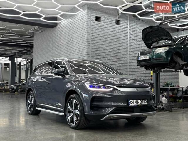 Серый БИД Tang, объемом двигателя 0 л и пробегом 26 тыс. км за 35200 $, фото 1 на Automoto.ua