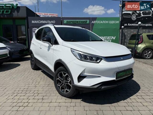 Белый БИД Yuan, объемом двигателя 0 л и пробегом 45 тыс. км за 13600 $, фото 1 на Automoto.ua