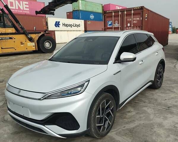 Белый БИД Yuan Plus, объемом двигателя 0 л и пробегом 21 тыс. км за 19900 $, фото 1 на Automoto.ua