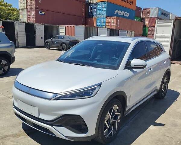 Серый БИД Yuan Plus, объемом двигателя 0 л и пробегом 8 тыс. км за 19900 $, фото 1 на Automoto.ua