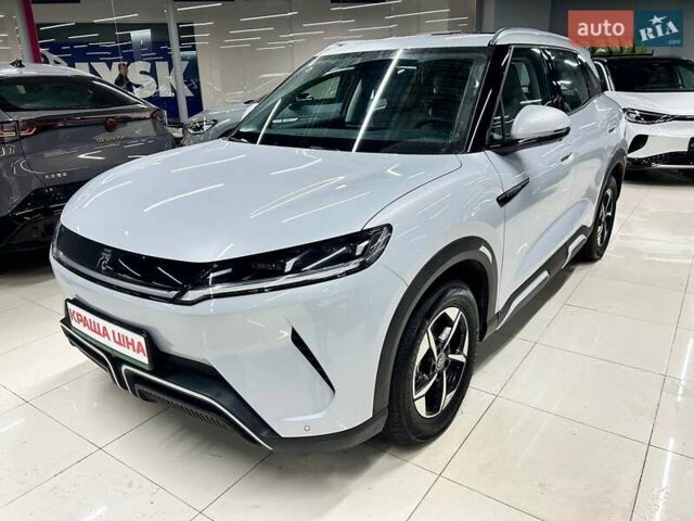 Белый БИД Yuan Up, объемом двигателя 0 л и пробегом 1 тыс. км за 19300 $, фото 1 на Automoto.ua